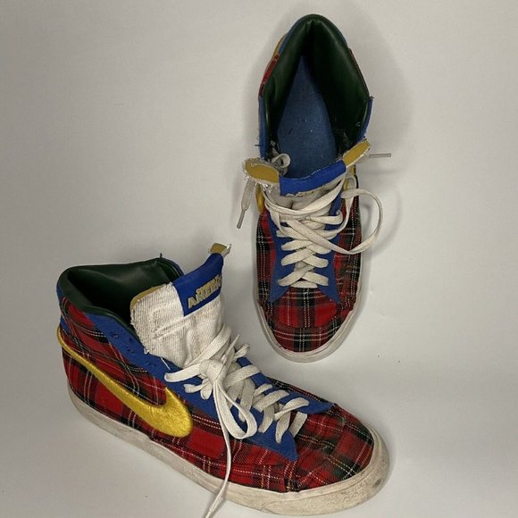 NIKE Blazer Mid 77 COMING TO AMERICA Red Blue Plaid Sneakers Sz 8/41 main image 11